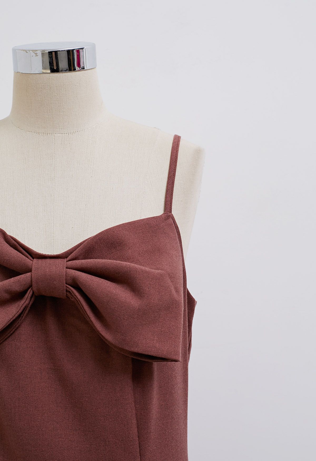 Bowknot Decor Seam Details Cami Dress in Burgundy