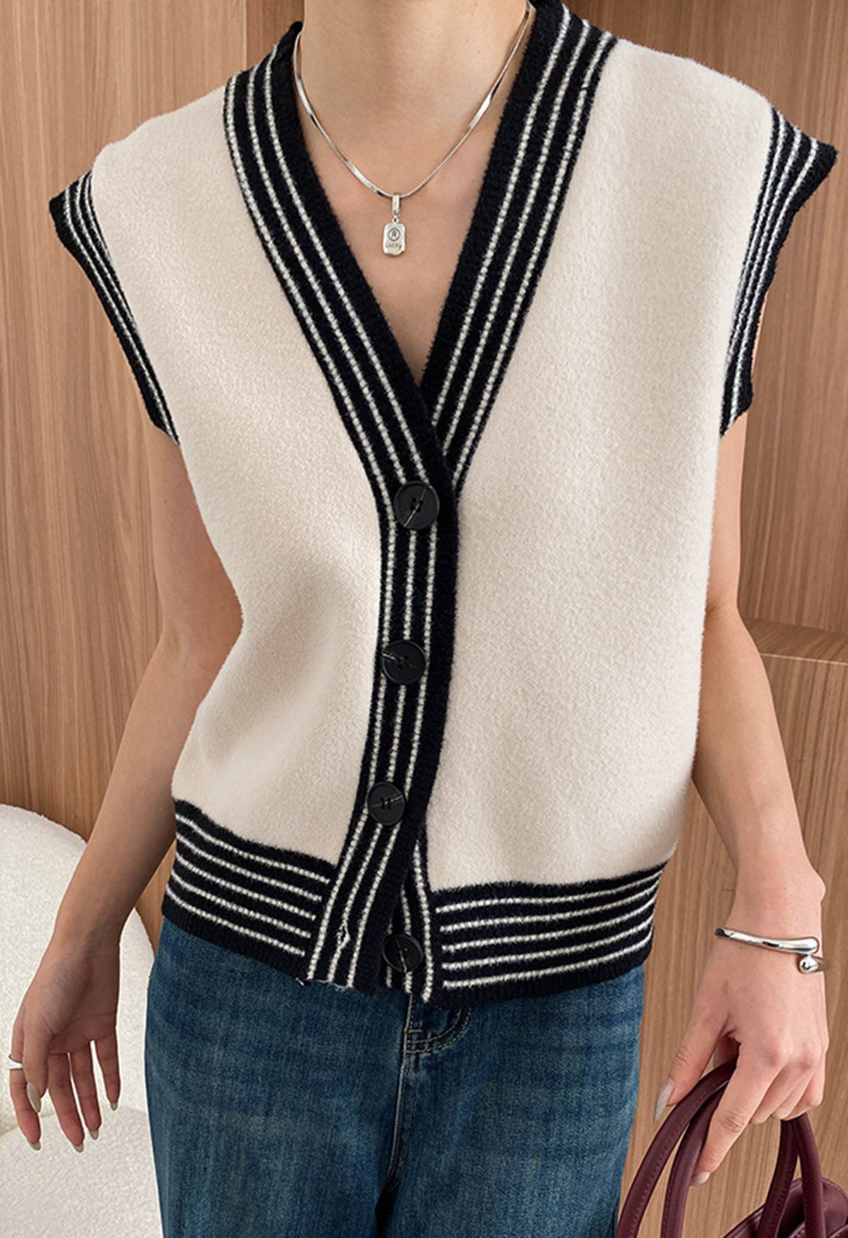 Contrast Striped Edge V-Neck Buttoned Knit Vest in Ivory