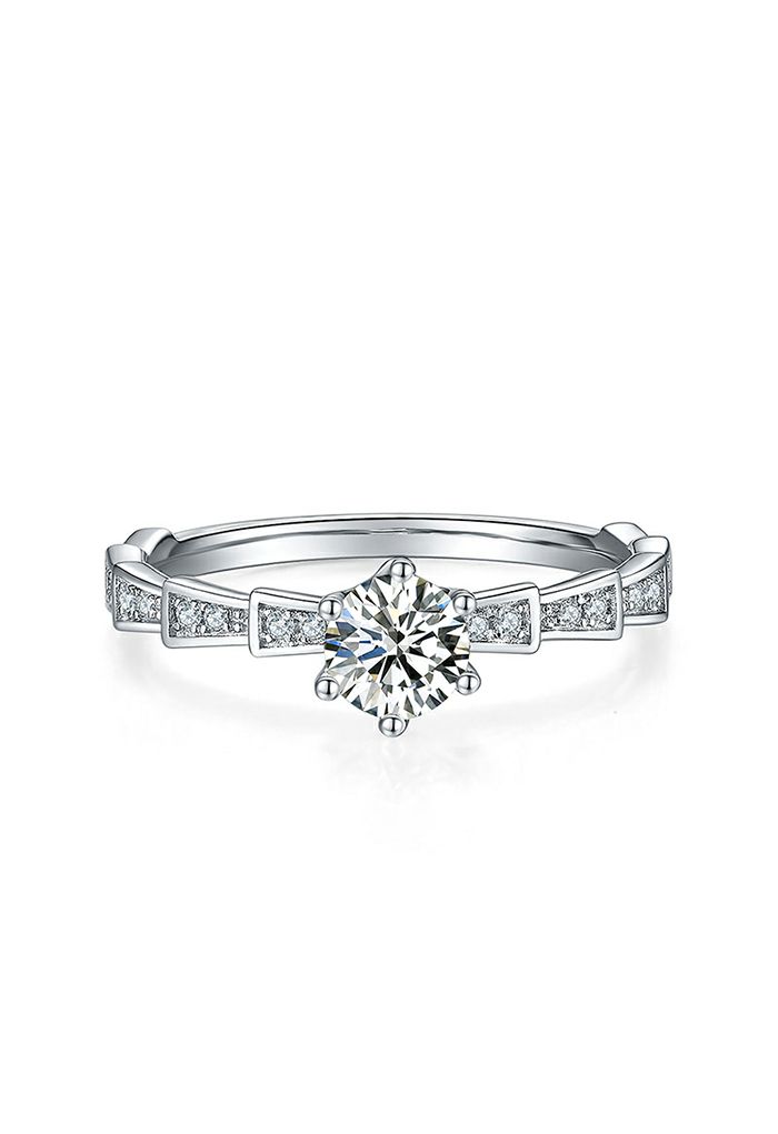 Segmented Moissanite Diamond Ring