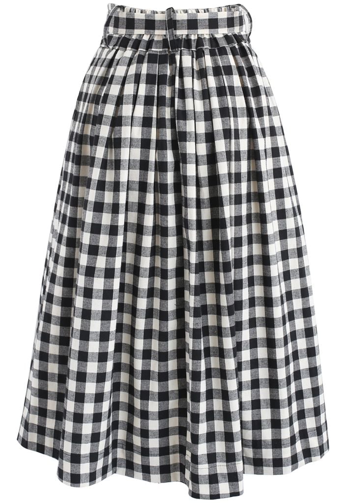 Easygoing Gingham Midi Skirt in Black