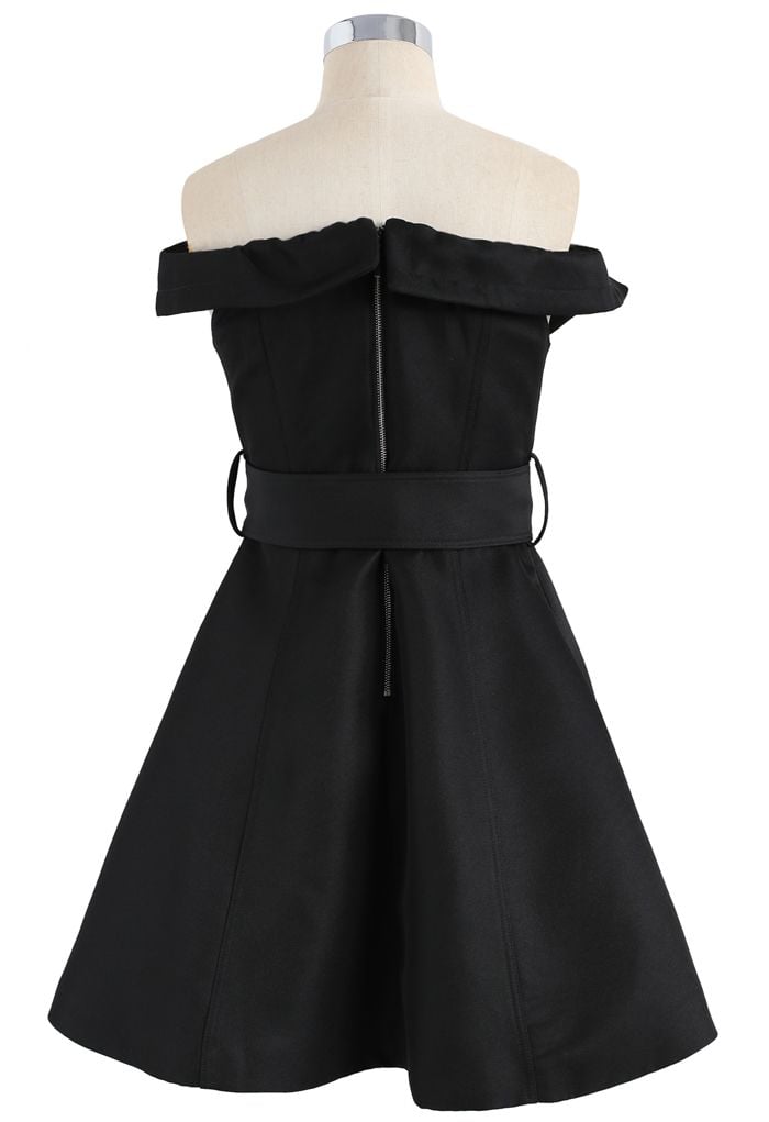 Asymmetric Beauty Off-Shoulder Dress in Black