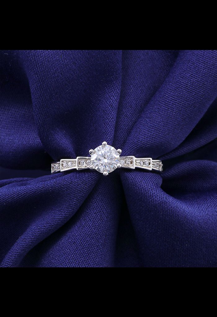 Segmented Moissanite Diamond Ring