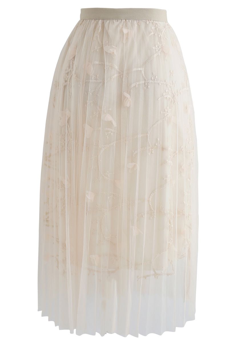 Florescent Dreams Mesh Pleated Tulle Midi Skirt in Cream