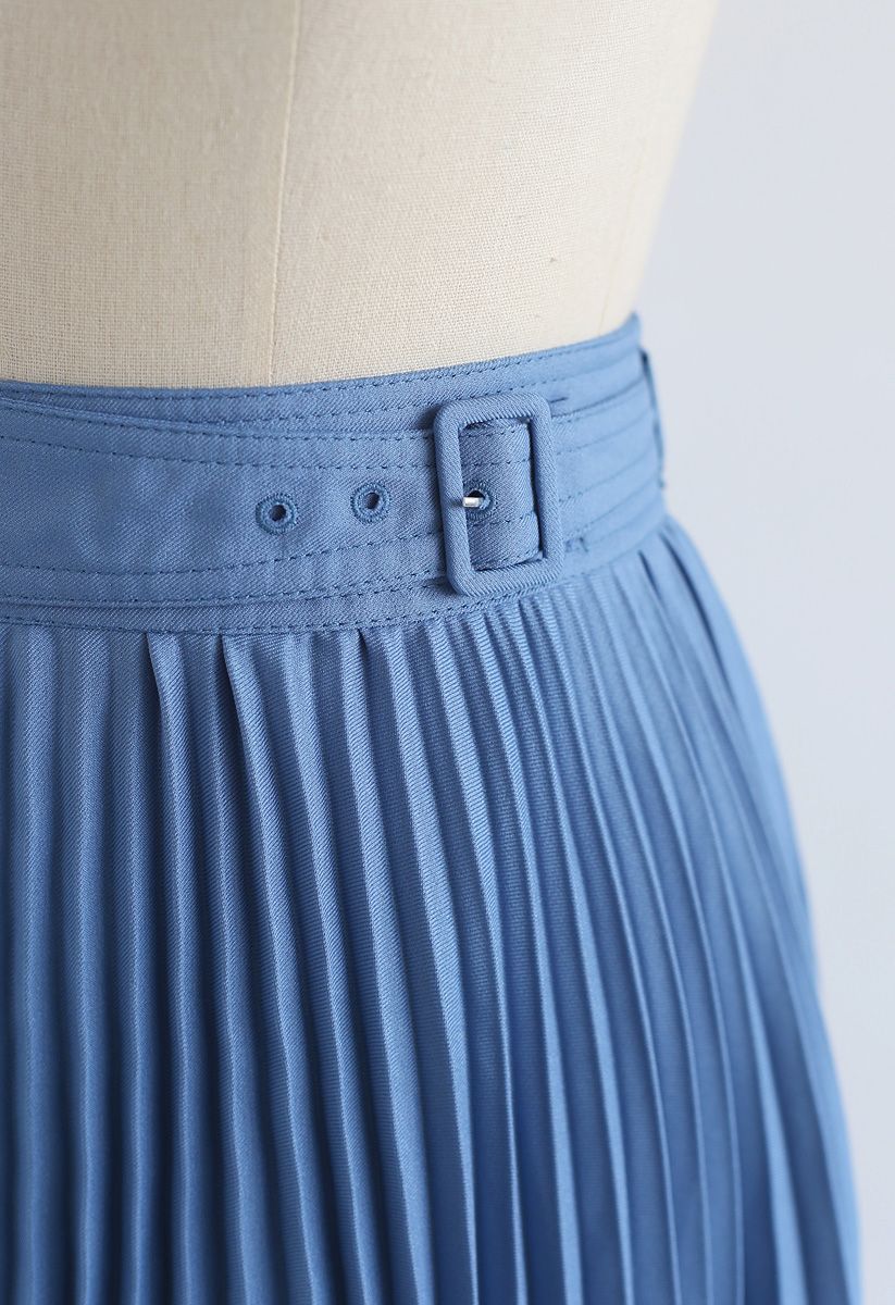 Tender Breeze Pleated Midi Skirt in Blue