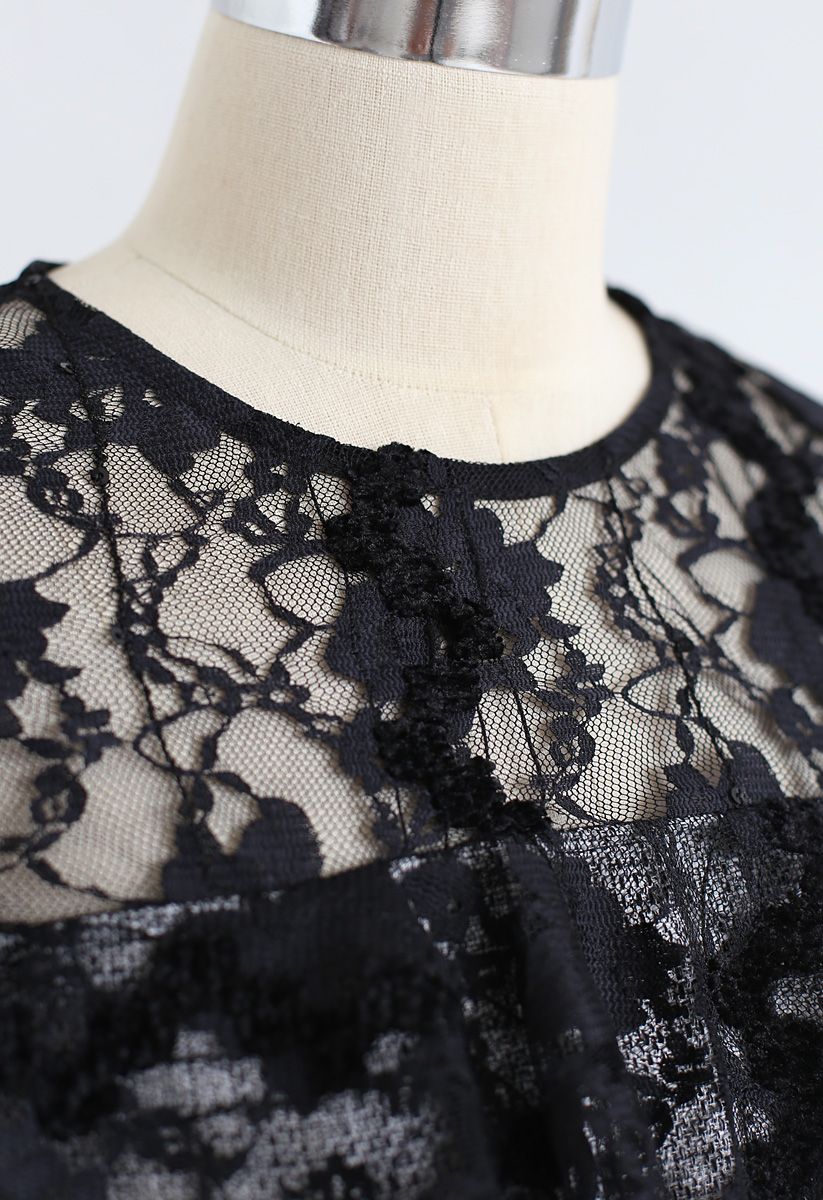 Lace Trim Ruffle Textured Dress in Black