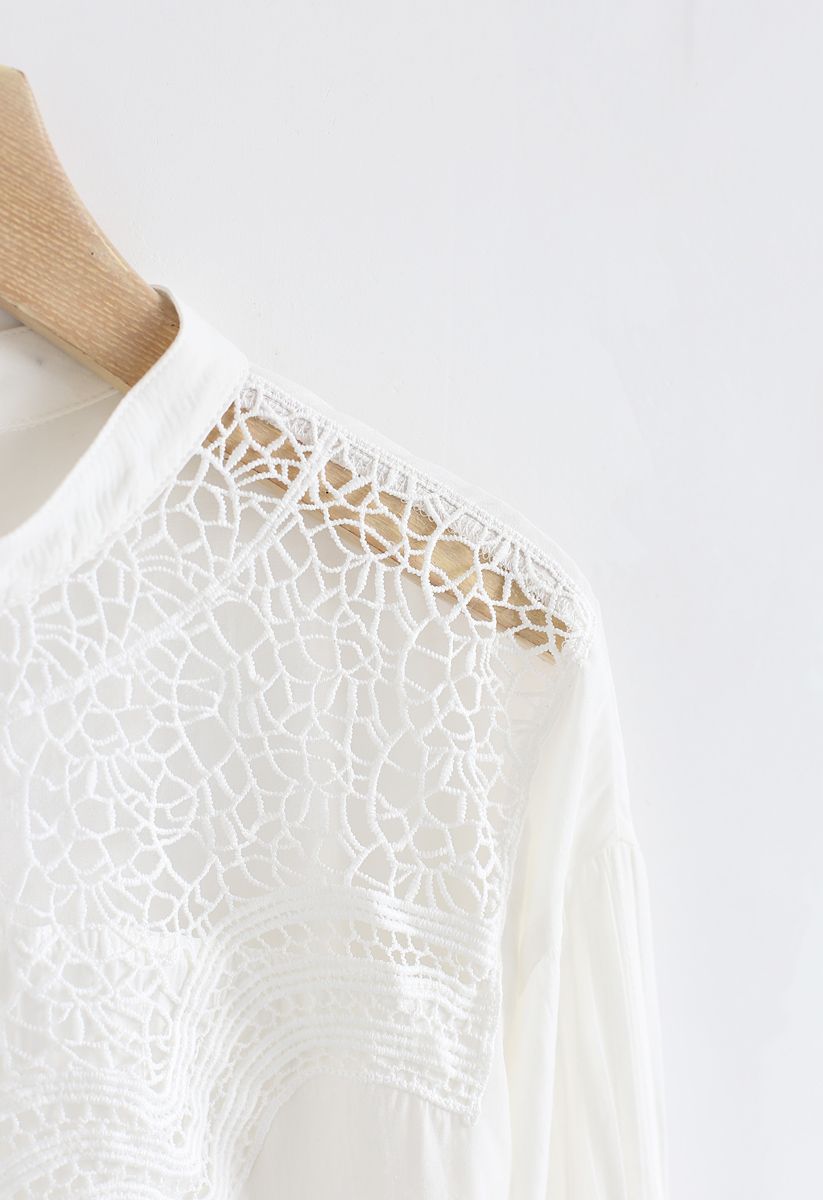 Hollow Out Crochet Sleeves Top in Ivory