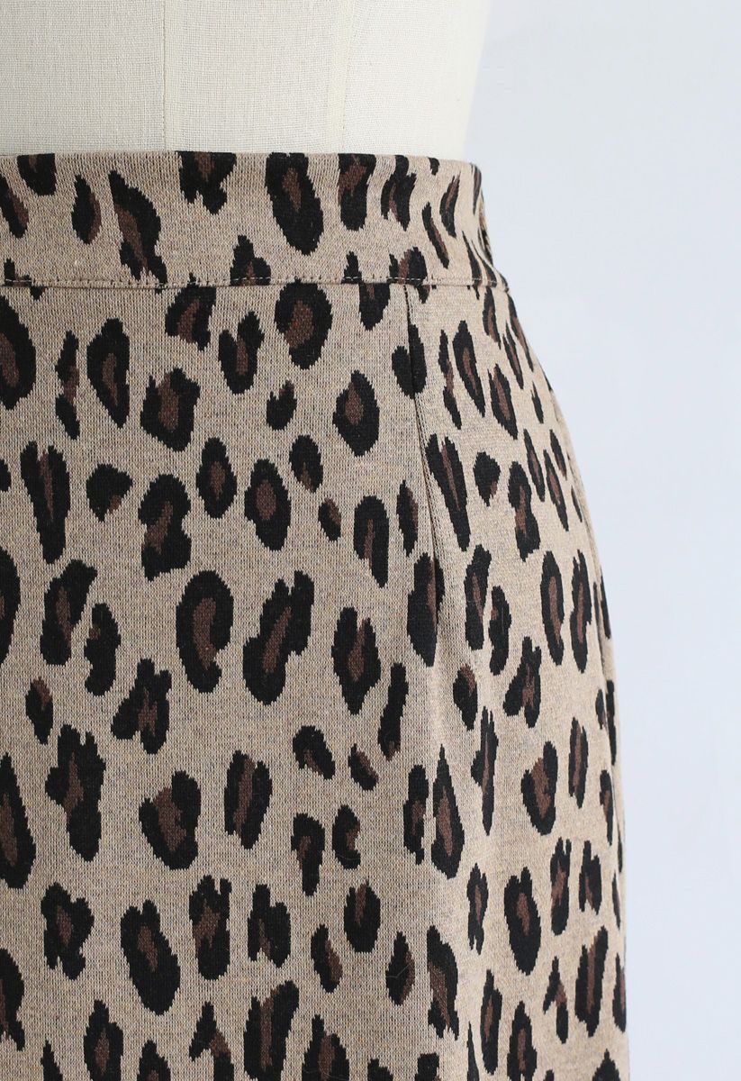 Tender Leopard Knit Pencil Midi Skirt in Tan