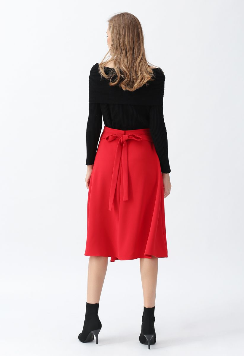 Asymmetric Flap Trim A-Line Midi Skirt in Red