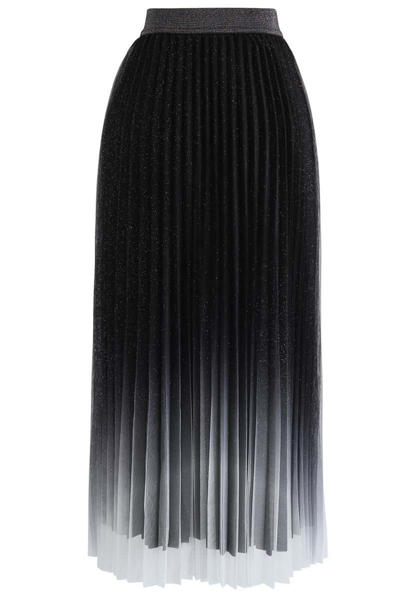 Gradient Shiny Mesh Pleated Skirt in Black