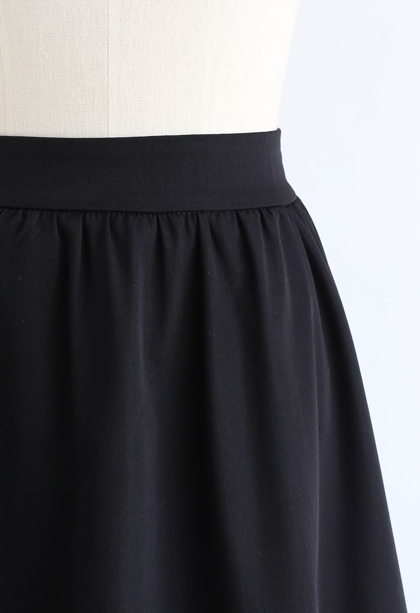 Simple A-Line Midi Skirt in Black