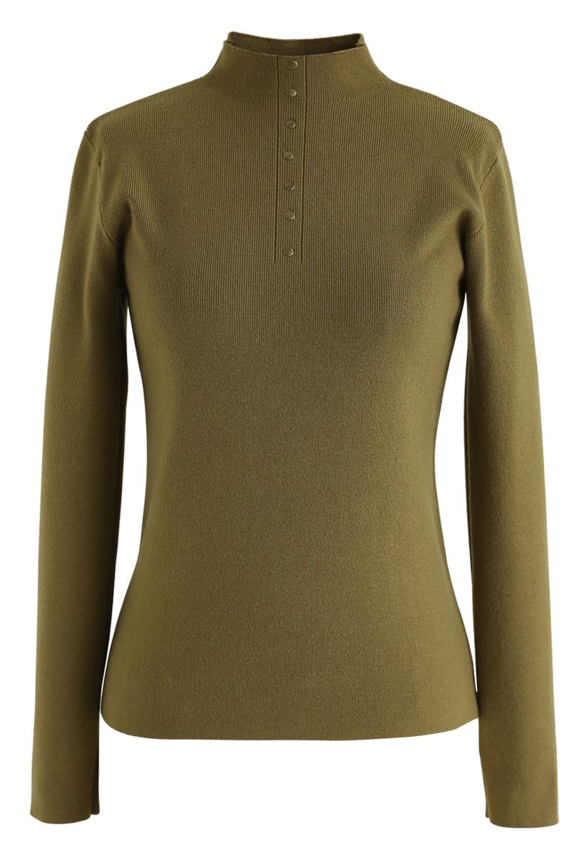 Buttoned Mock Neck Fitted Knit Top in Moss Green