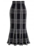 Vintage Plaid Fringed Hemline Knit Skirt in Black