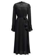 Rose String Lace Spliced Pleated Midi Dress in Black